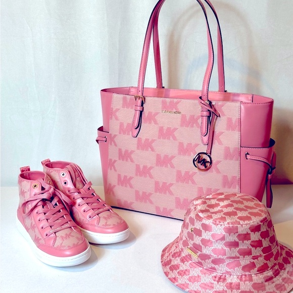 Michael Michael Kors bucket hat - Picture 5 of 6